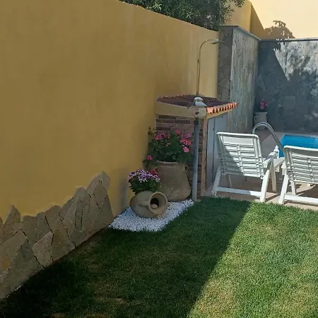 Exclusive Use Swimming Pool Available From June To September Holiday home